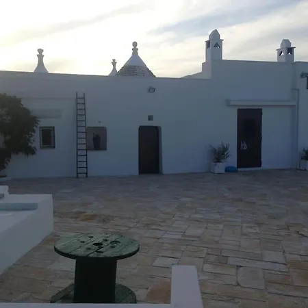 I Trulli Di Biba Vila *